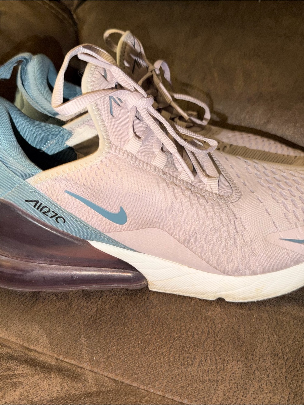 Nike Women's Air Max 270 Pink (mauve) and greyAthletic Sneakers